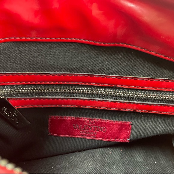 Authentic Valentino Garavani Lacca fleur red bag - Picture 7 of 12